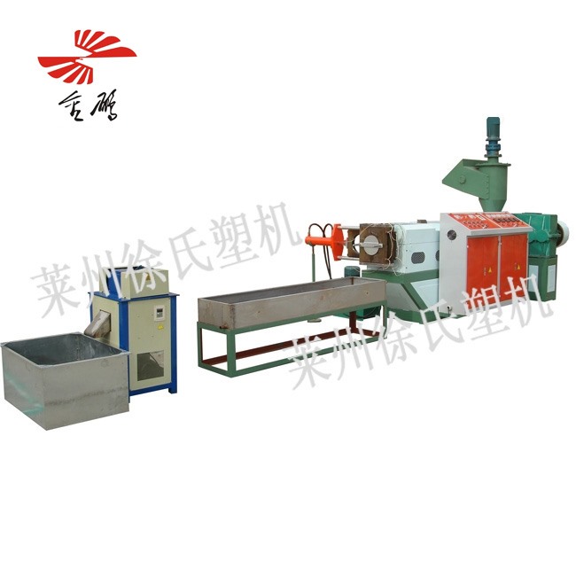 Dry and wet waste plastic granulator